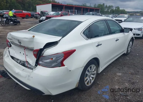2018 Nissan Altima 2.5 S z USA, uszkodzony, nr VIN 1N4AL3APXJC218865